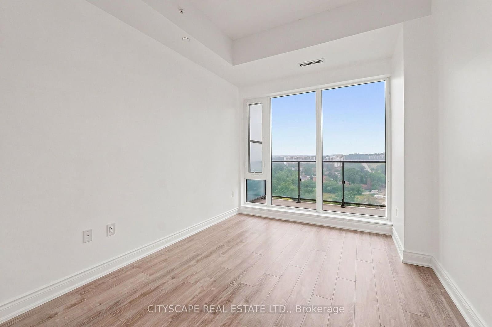 9618 Yonge Street, Unit 1210 thumbnail 14