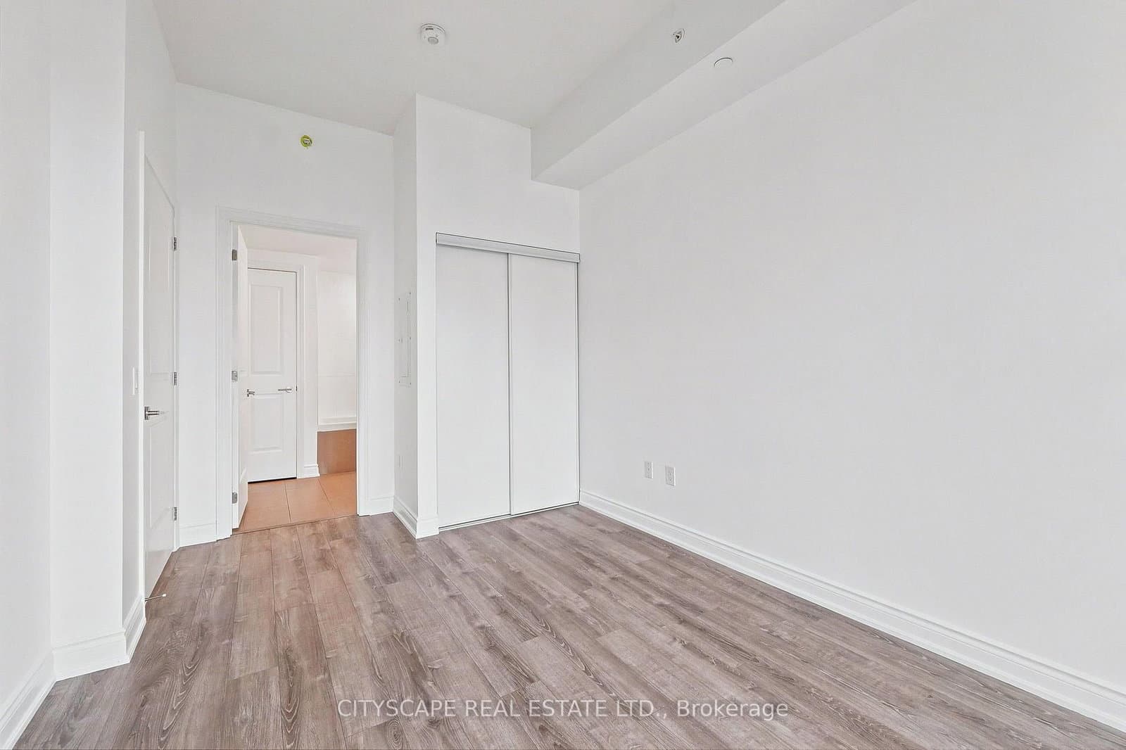 9618 Yonge Street, Unit 1210 thumbnail 16