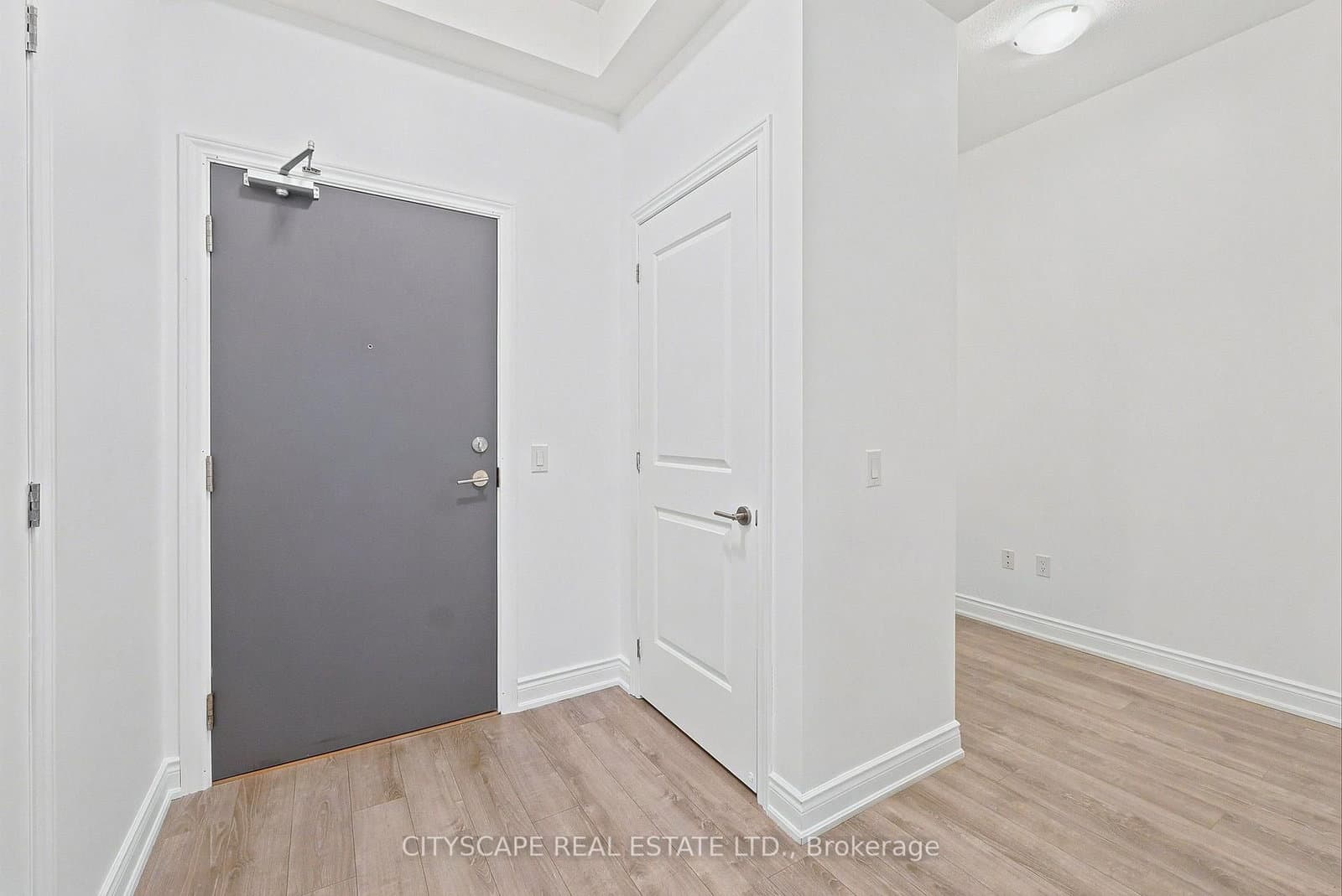 9618 Yonge Street, Unit 1210 thumbnail 22