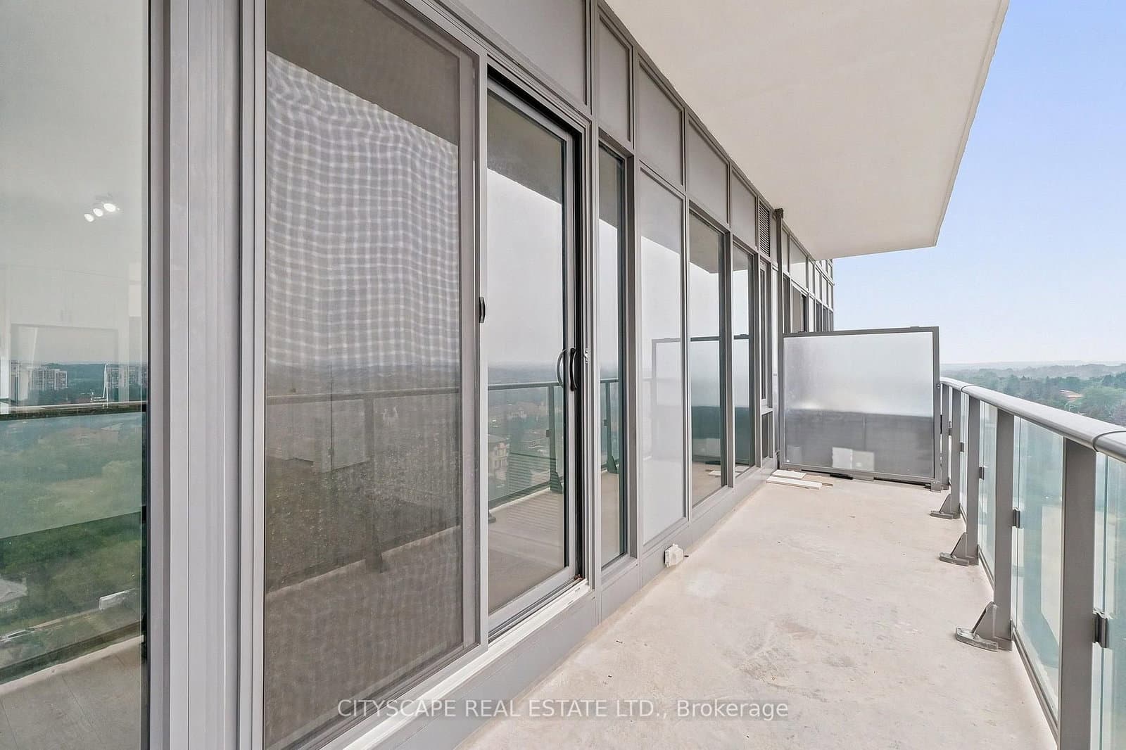 9618 Yonge Street, Unit 1210 thumbnail 25