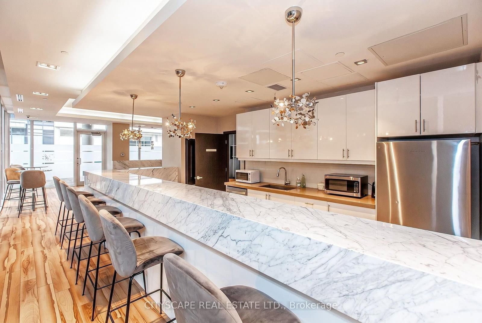9618 Yonge Street, Unit 1210 thumbnail 29