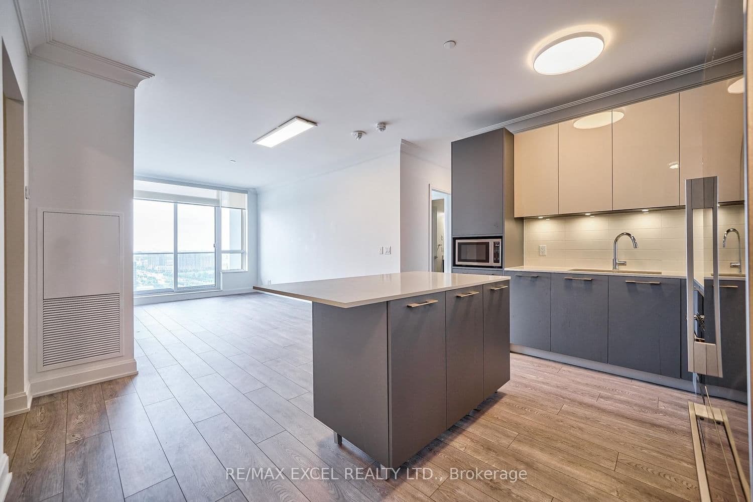 8 Water Walk Drive, Unit 2307 thumbnail 7