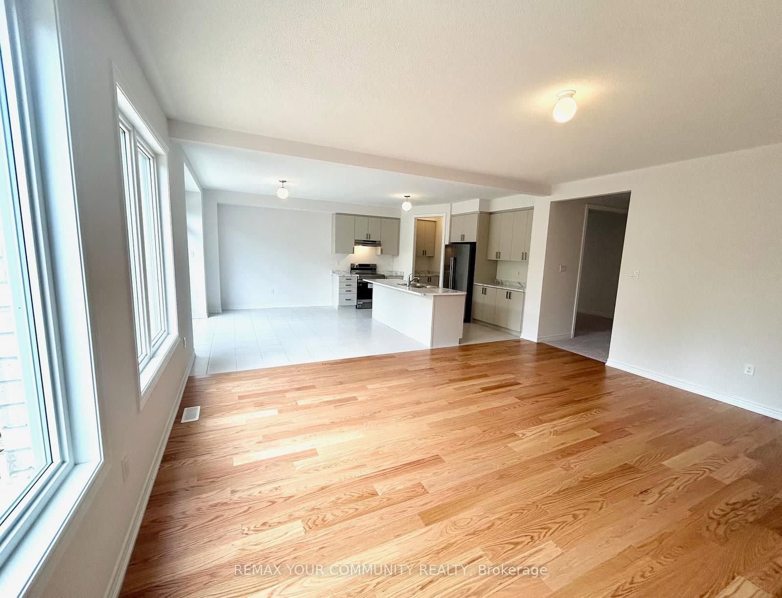 24 Baycroft Boulevard thumbnail 10