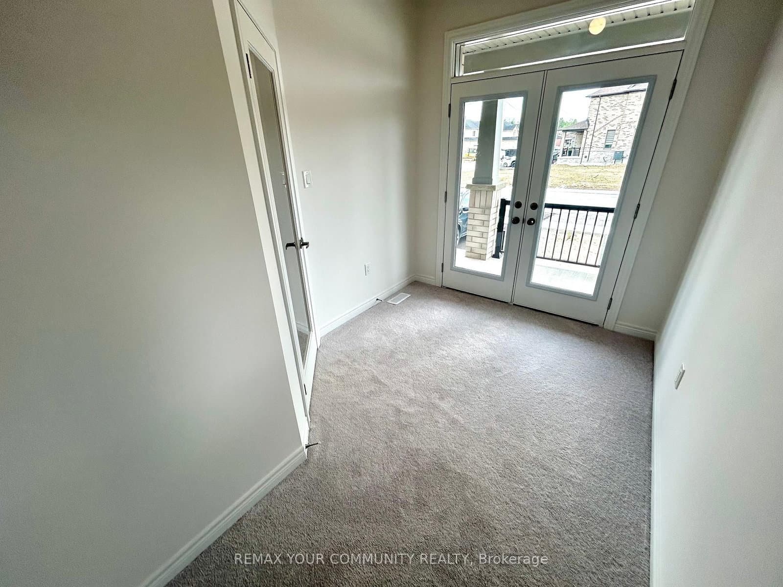 24 Baycroft Boulevard thumbnail 27