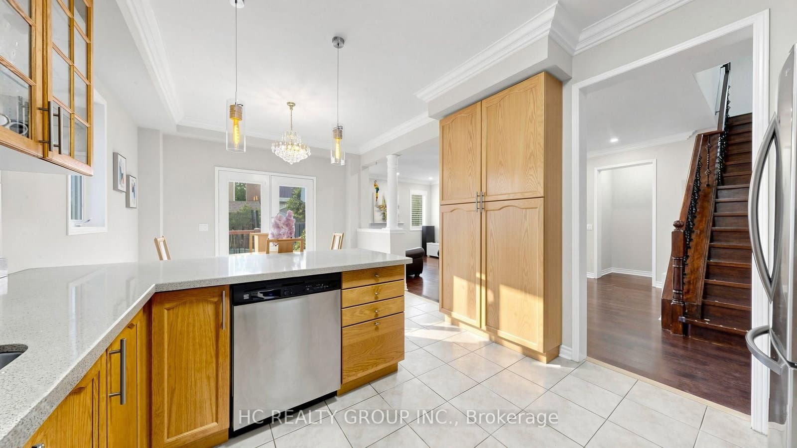 232 Stonebridge Drive thumbnail 17