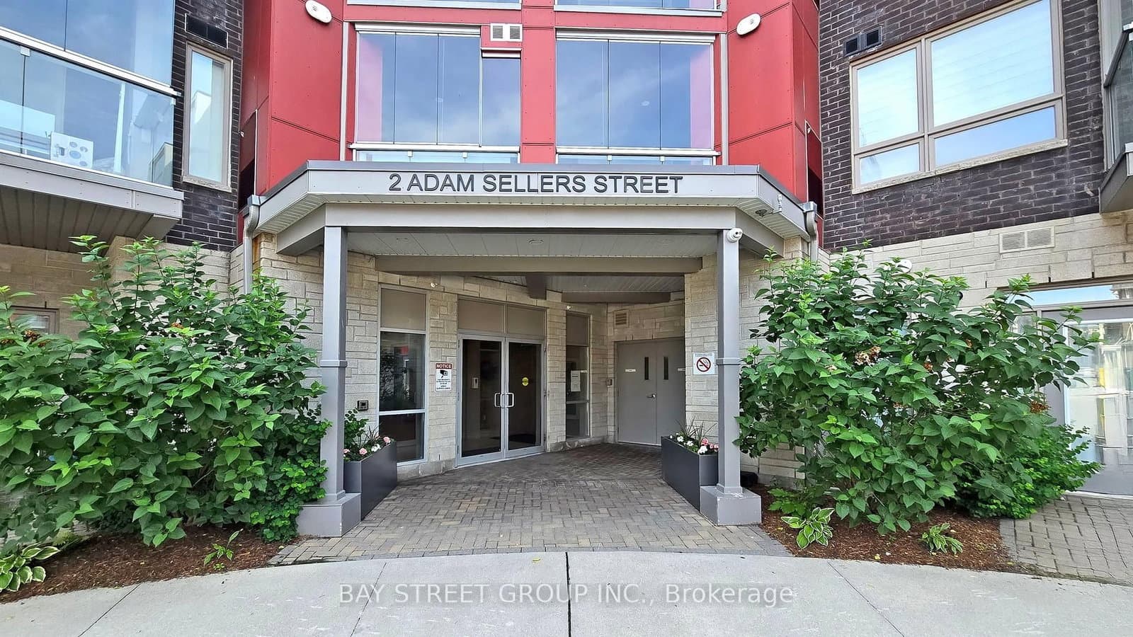 2 Adam Sellers Street, Unit 512 thumbnail 24