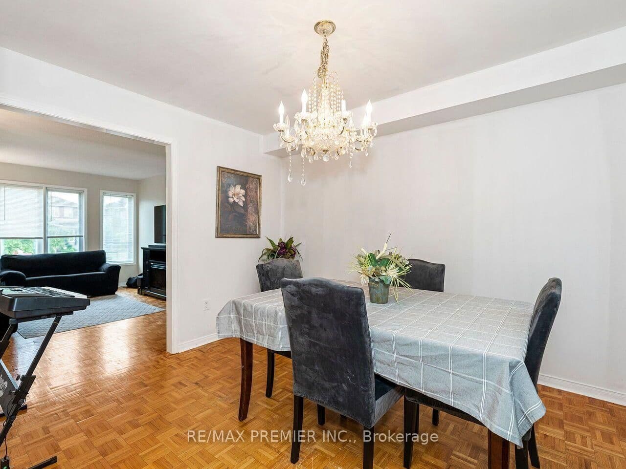 32 Stonebriar Drive thumbnail 11