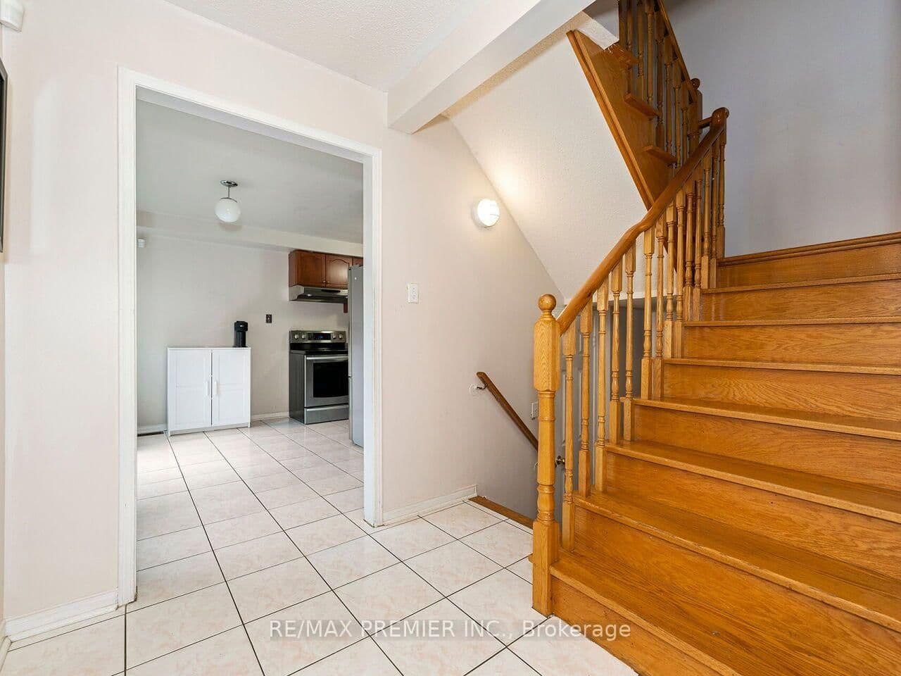 32 Stonebriar Drive thumbnail 12