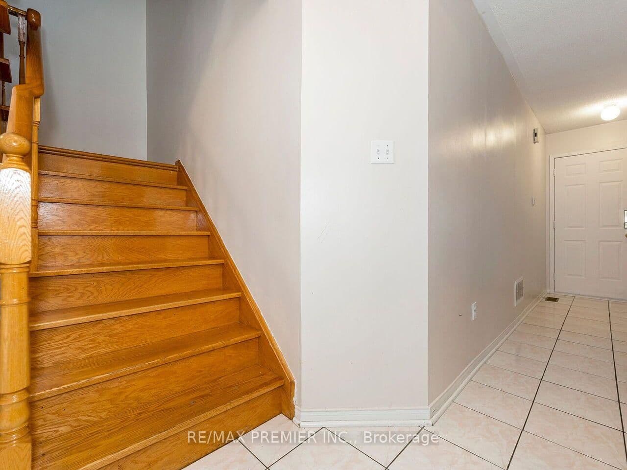 32 Stonebriar Drive thumbnail 18
