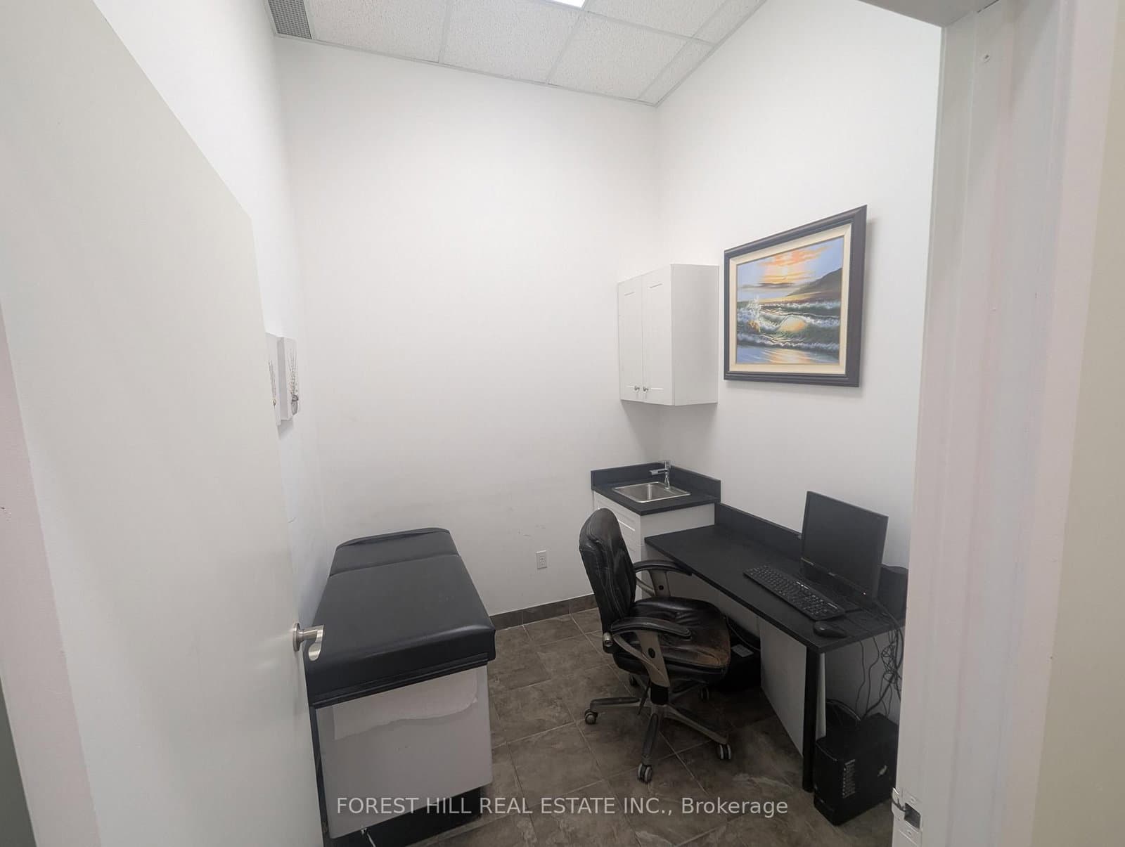 9100 Jane Street, Unit 16 thumbnail 5