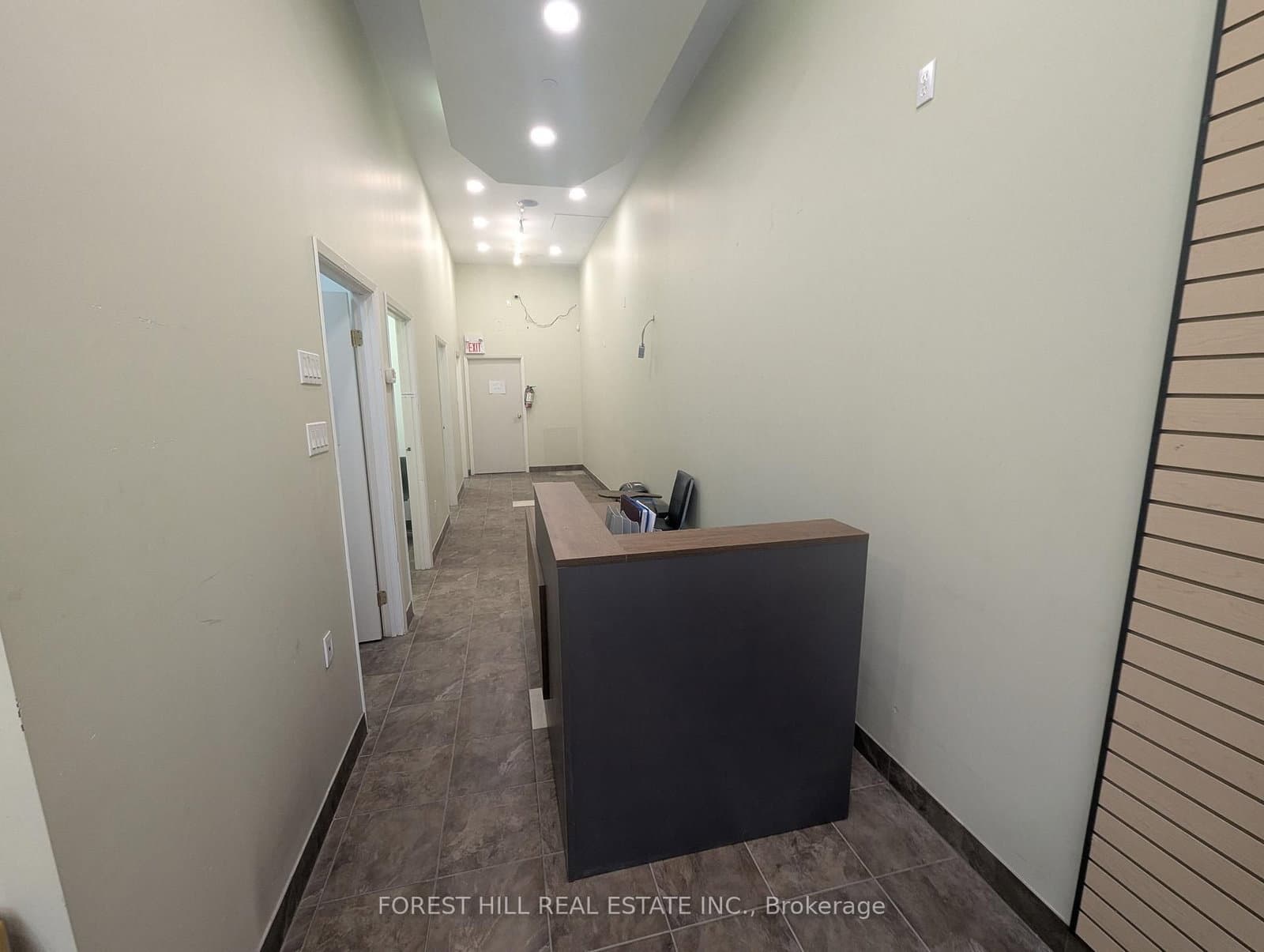9100 Jane Street, Unit 16 thumbnail 7