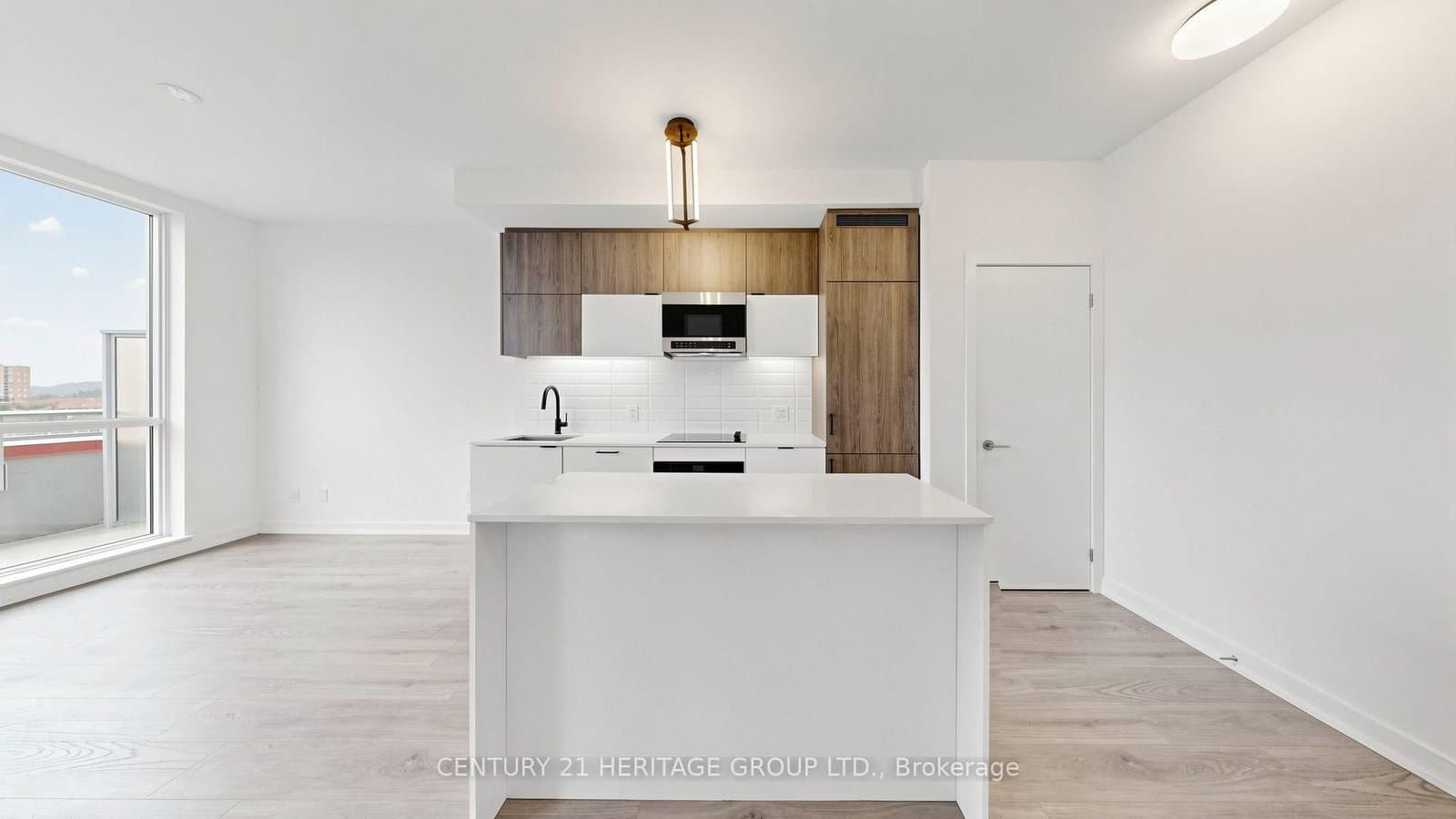 8888 Yonge Street, Unit 718 thumbnail 16