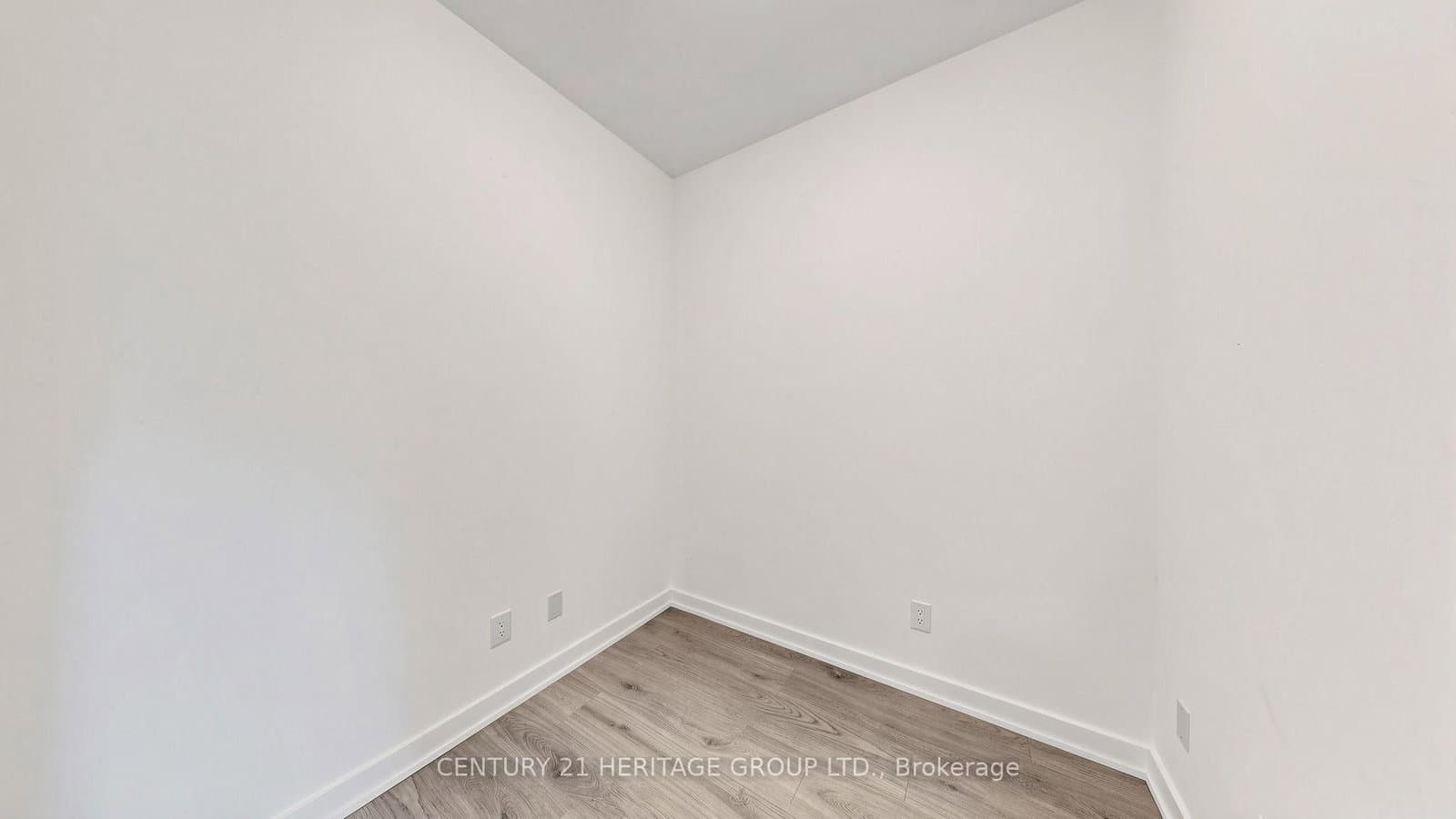 8888 Yonge Street, Unit 718 thumbnail 24