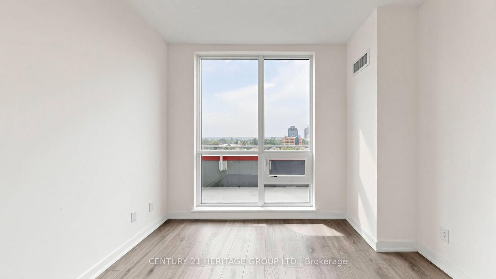 8888 Yonge Street, Unit 718 thumbnail 27