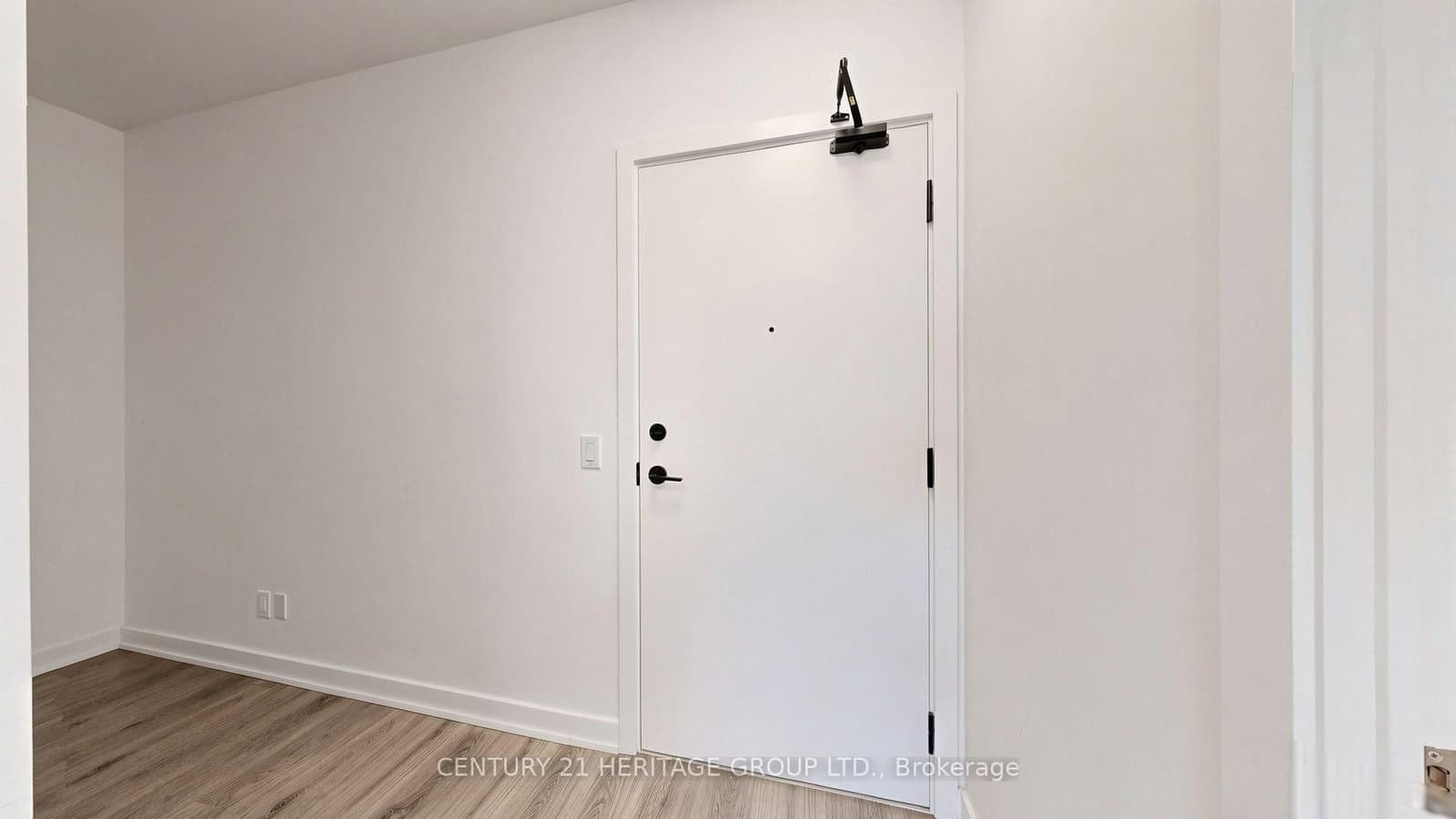 8888 Yonge Street, Unit 718 thumbnail 32