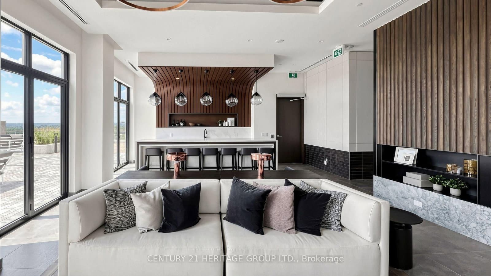 8888 Yonge Street, Unit 718 thumbnail 49