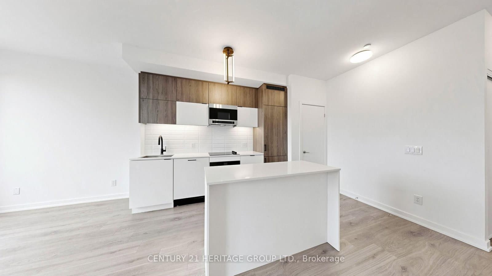 8888 Yonge Street, Unit 718 thumbnail 20