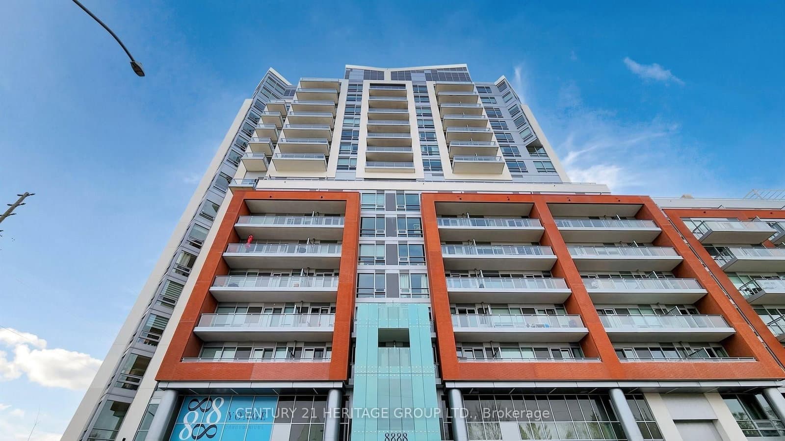 8888 Yonge Street, Unit 718 thumbnail 4