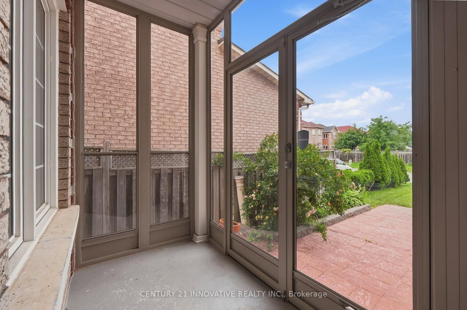 57 Avenida Street NE thumbnail 3