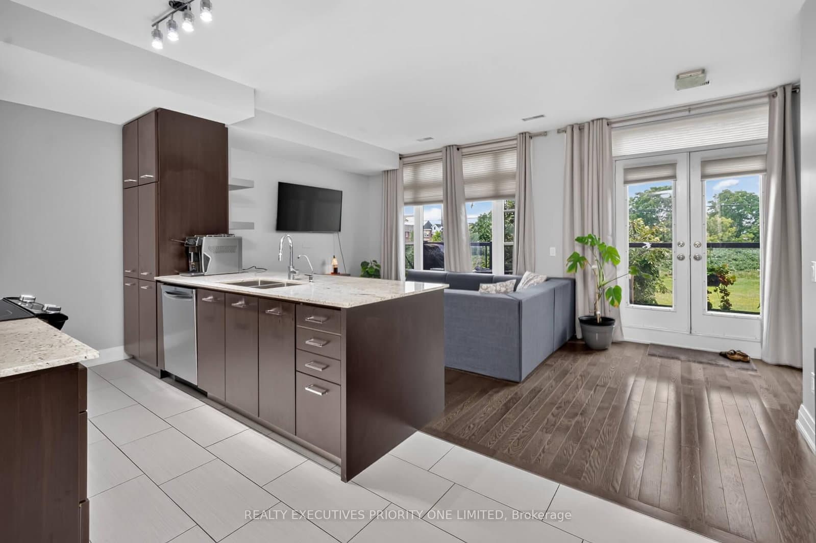 8161 Kipling Avenue, Unit 59 thumbnail 5