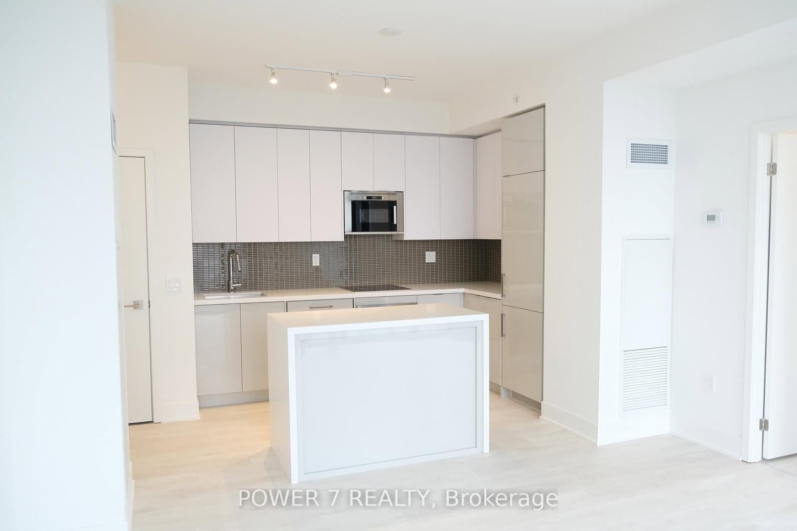 2908 Highway 7 Road, Unit 1002 thumbnail 5