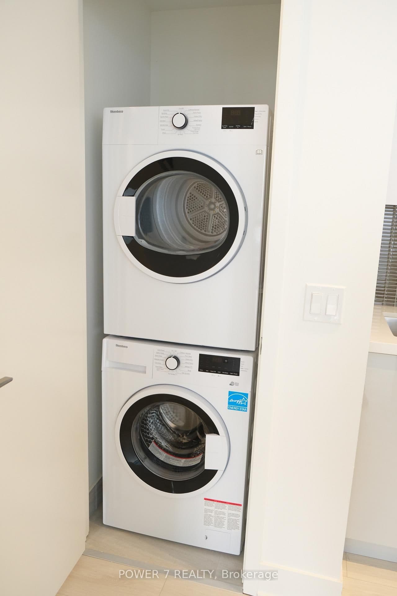2908 Highway 7 Road, Unit 1002 thumbnail 8