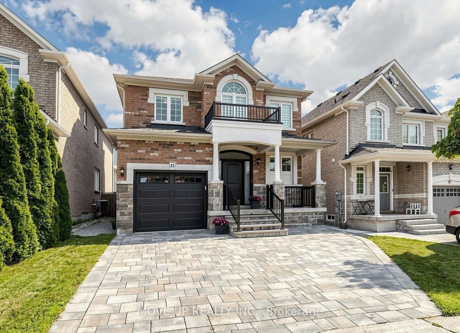 35 Lauderdale Drive thumbnail 2