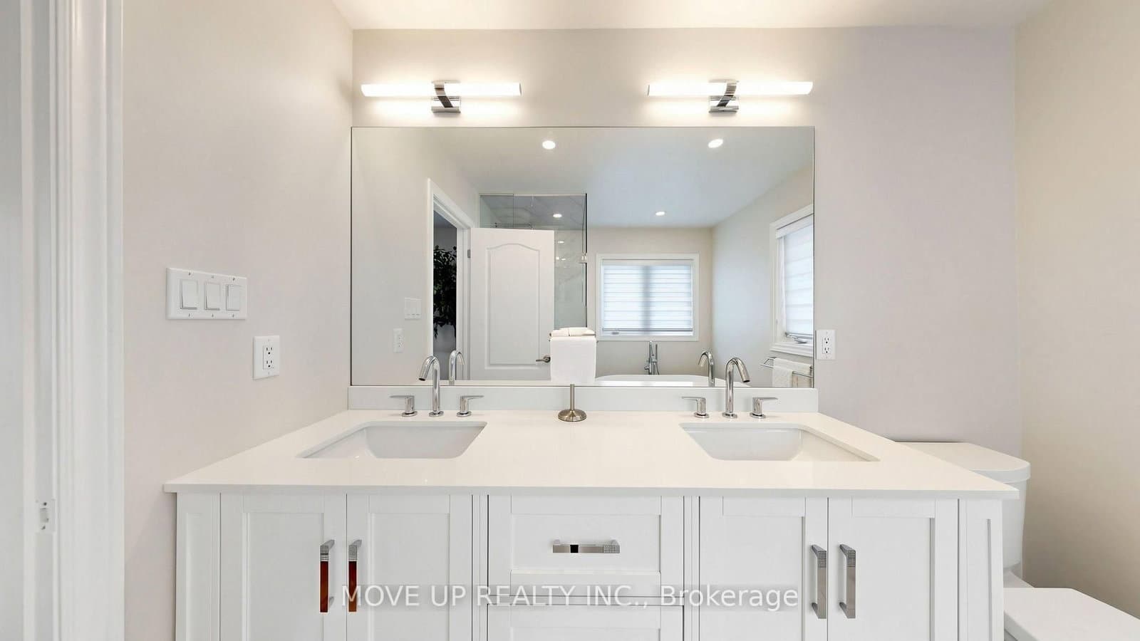 35 Lauderdale Drive thumbnail 25
