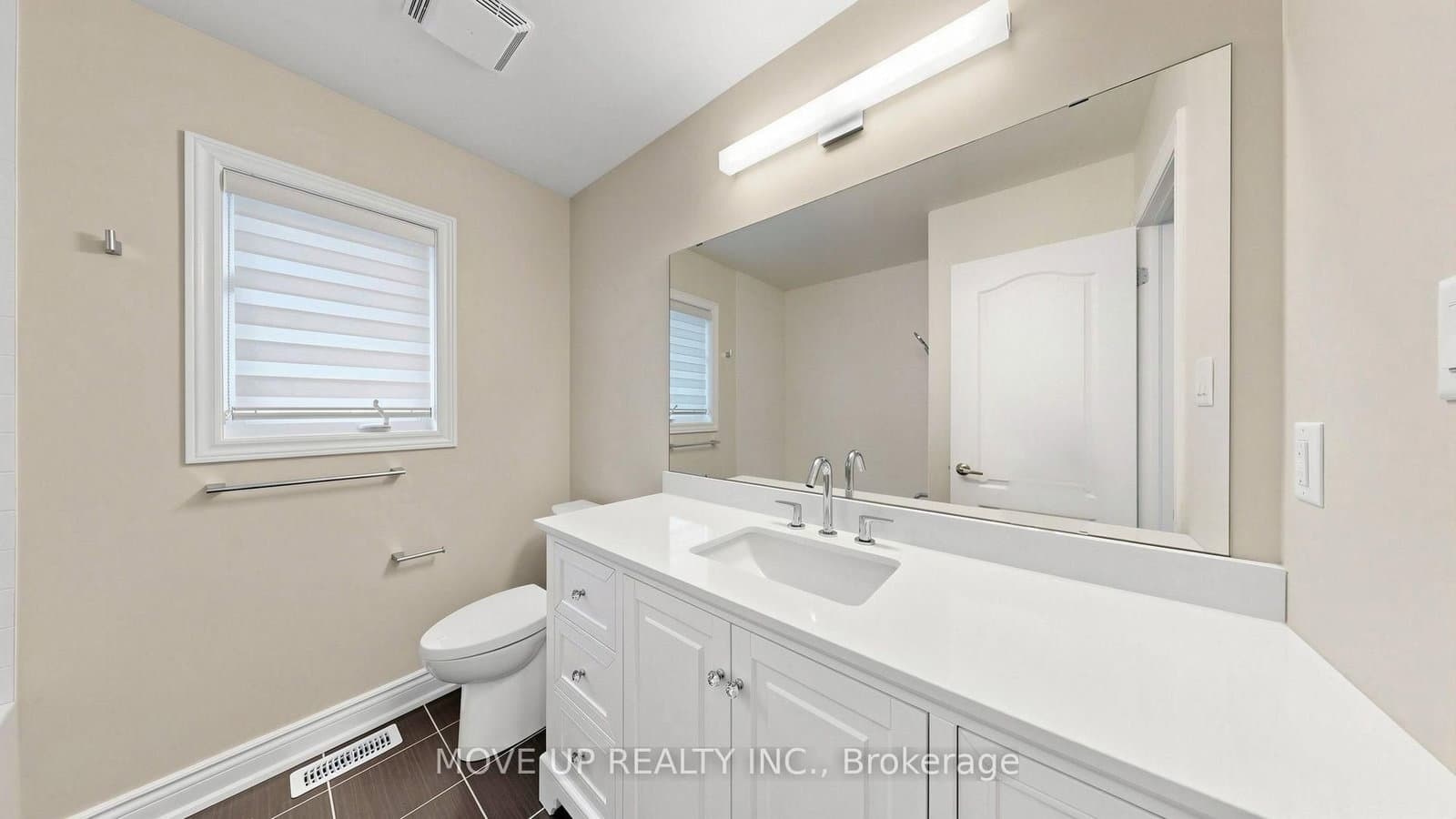 35 Lauderdale Drive thumbnail 36