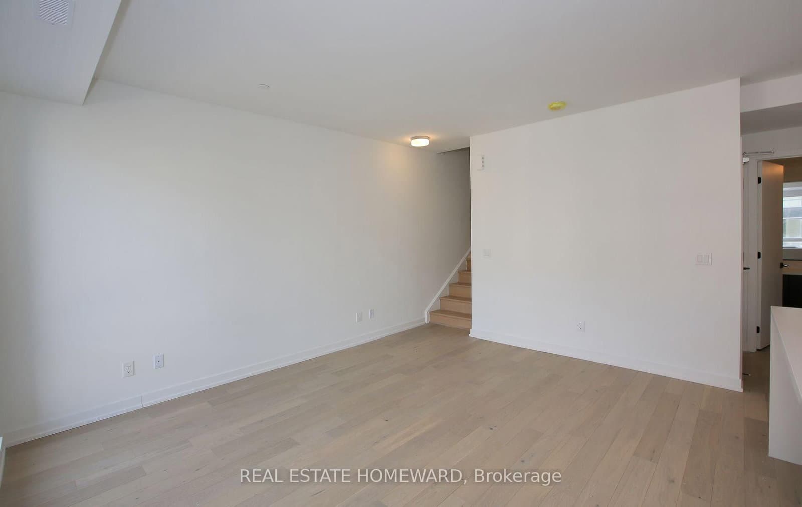 11 Walder Lane, Unit J301 thumbnail 17