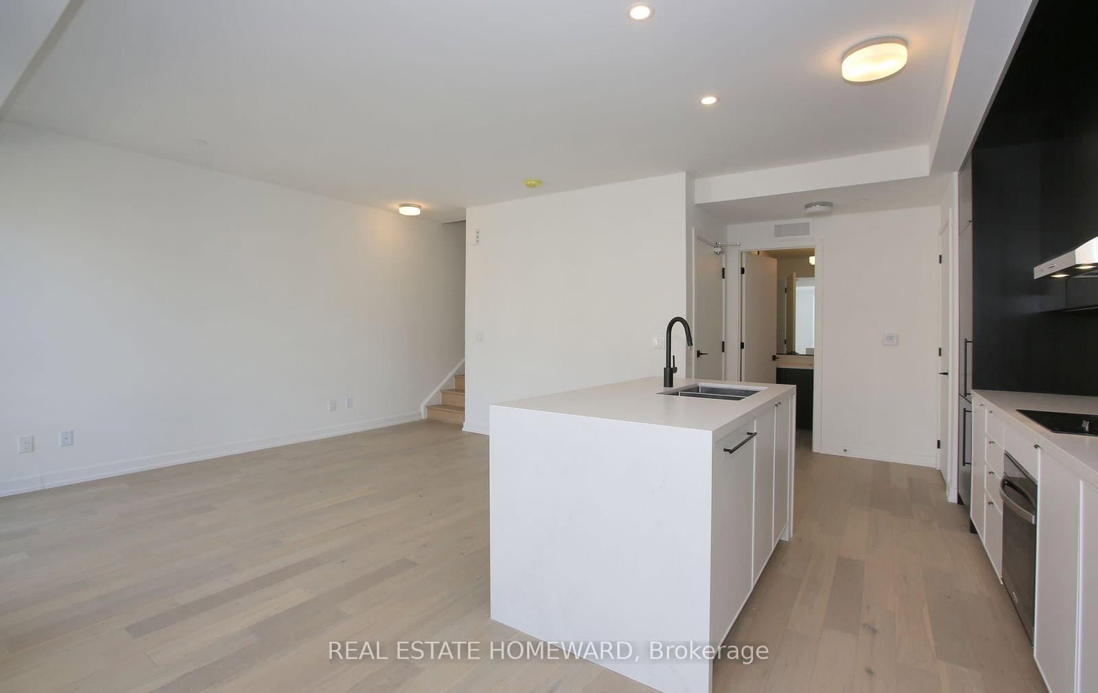 11 Walder Lane, Unit J301 thumbnail 5