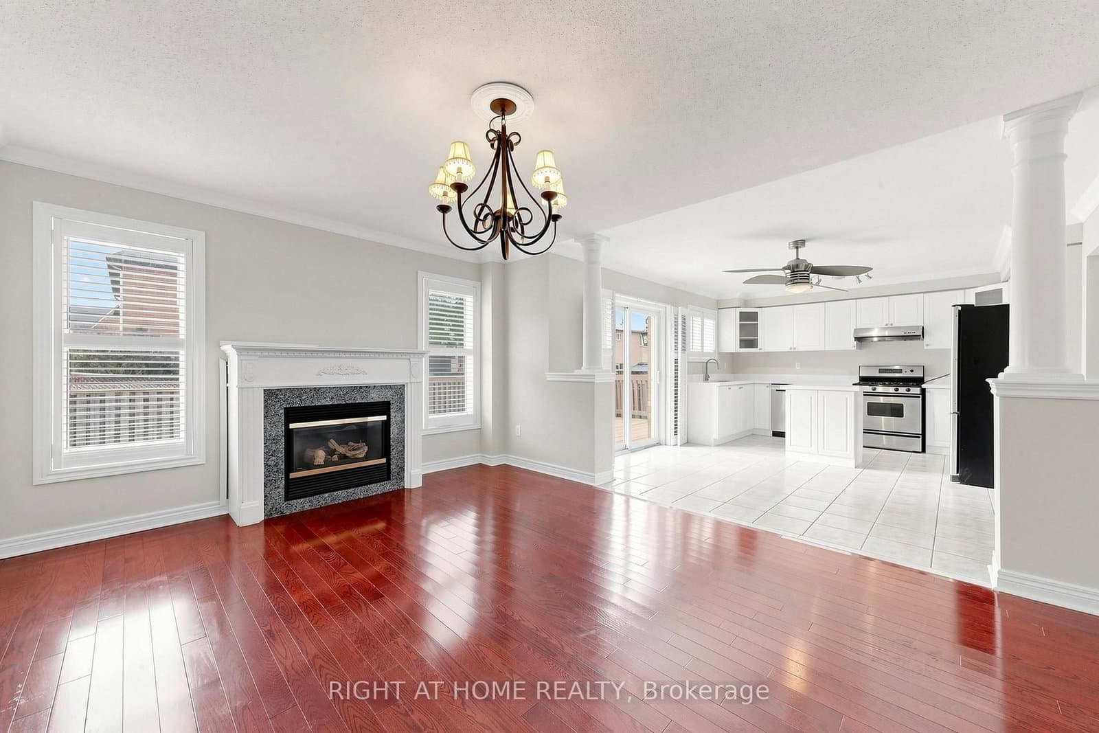 204 Everett Street thumbnail 13