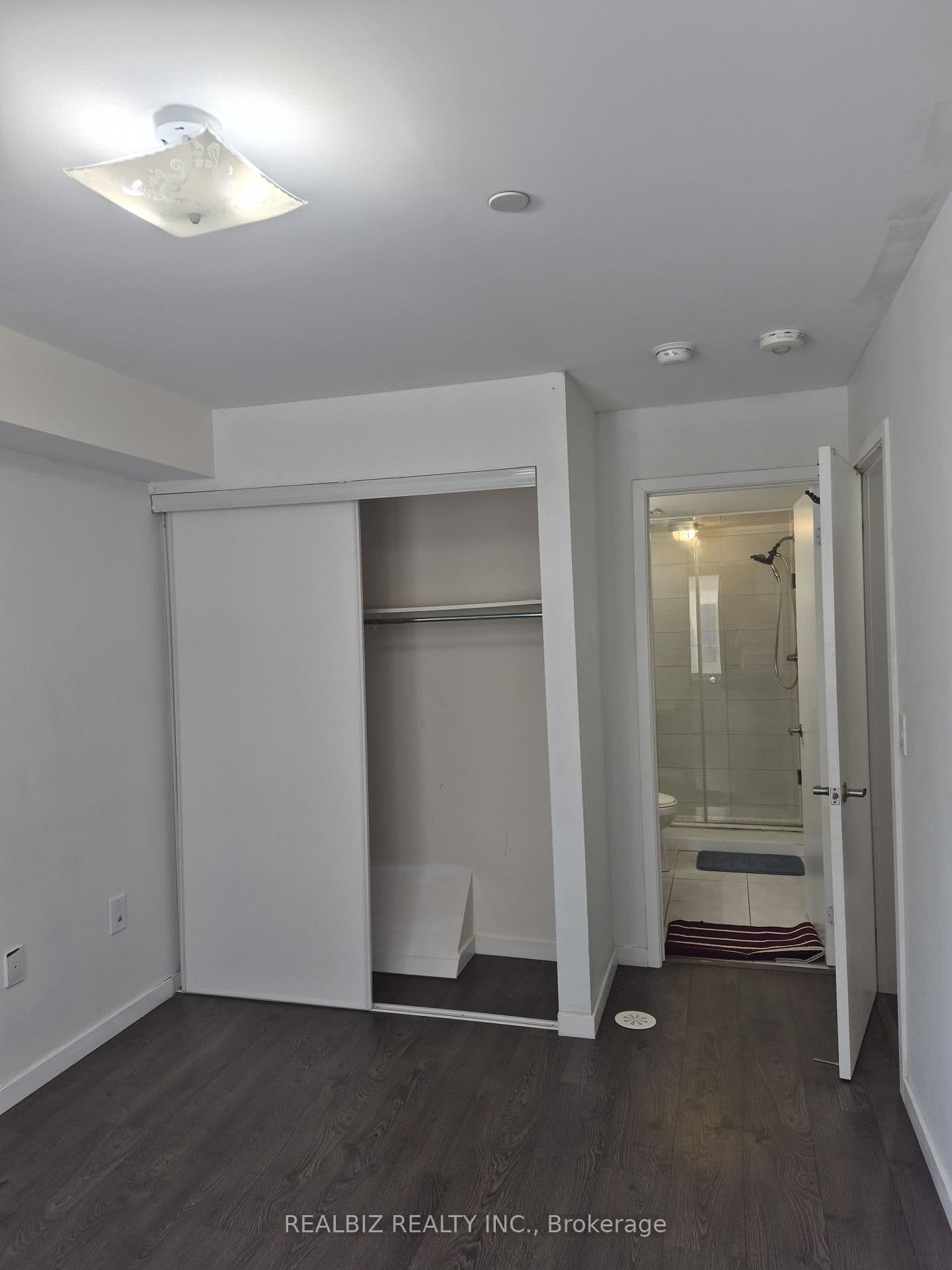 500 Alex Gardner Circle, Unit 99 thumbnail 19