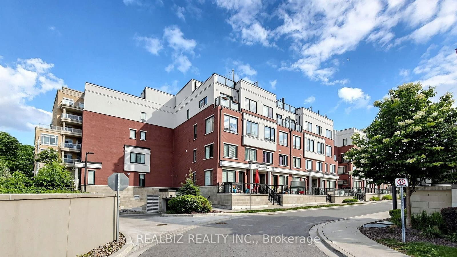 500 Alex Gardner Circle, Unit 99 thumbnail 3