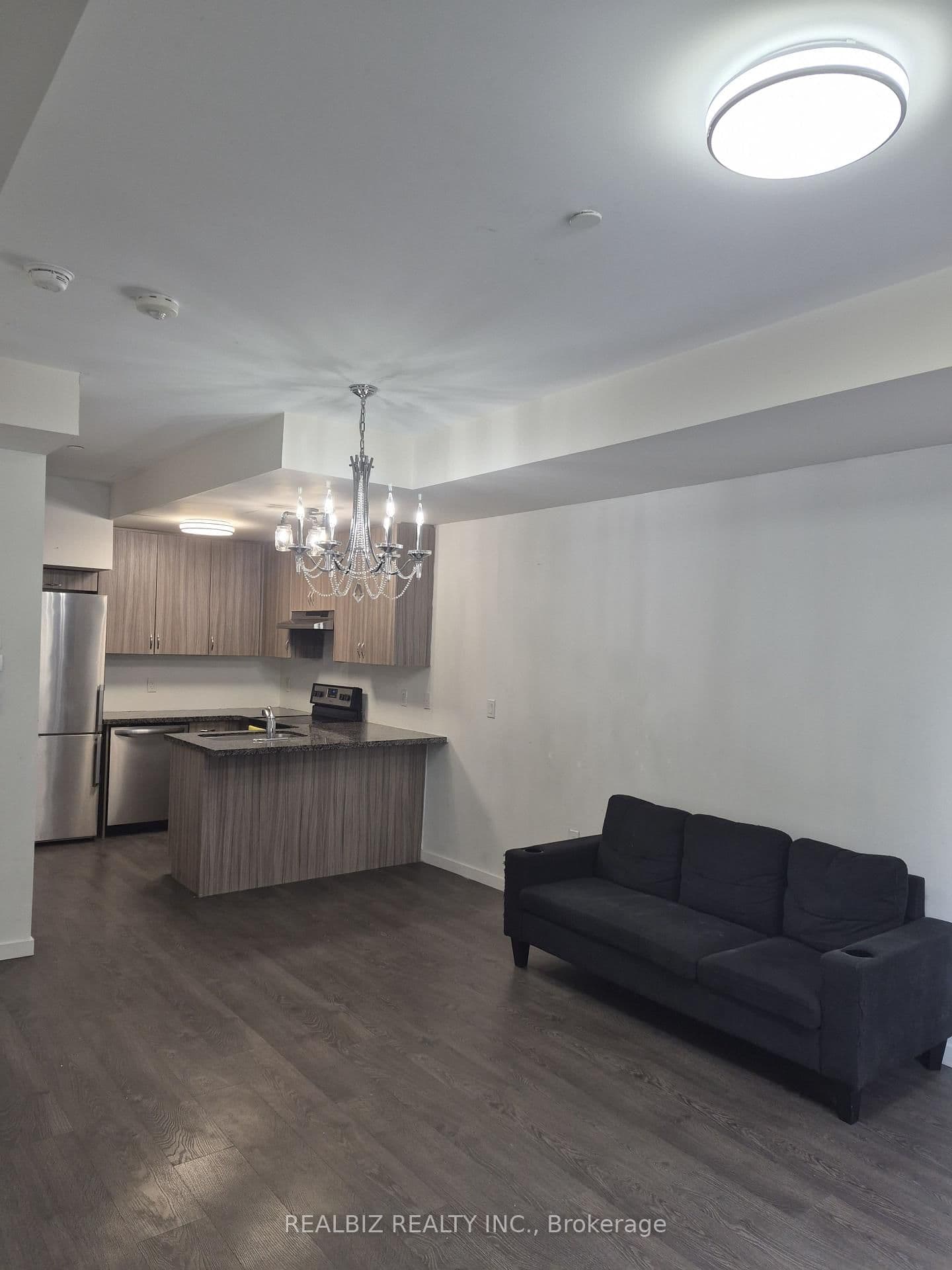 500 Alex Gardner Circle, Unit 99 thumbnail 4