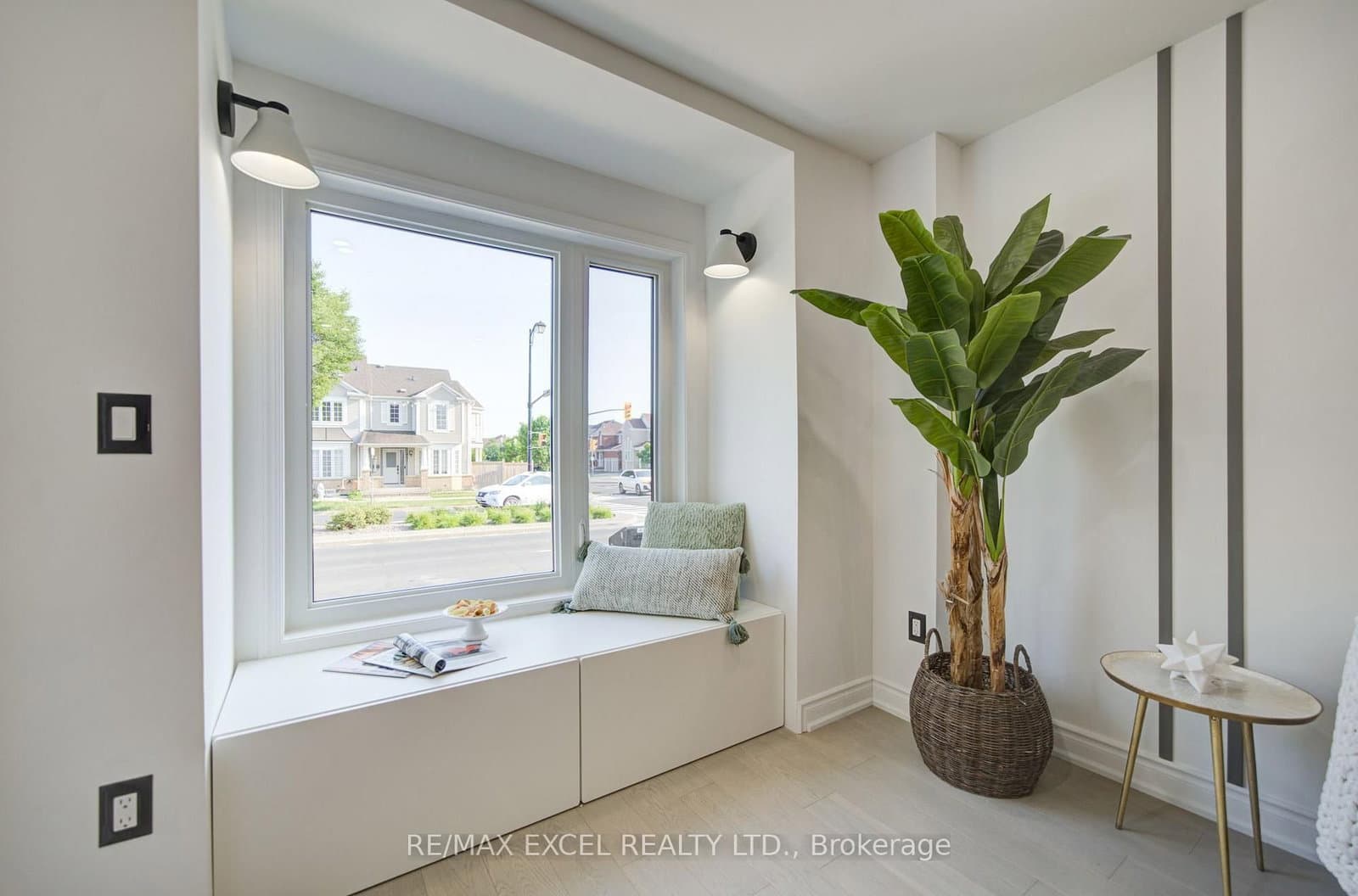 454 Bur Oak Avenue thumbnail 10