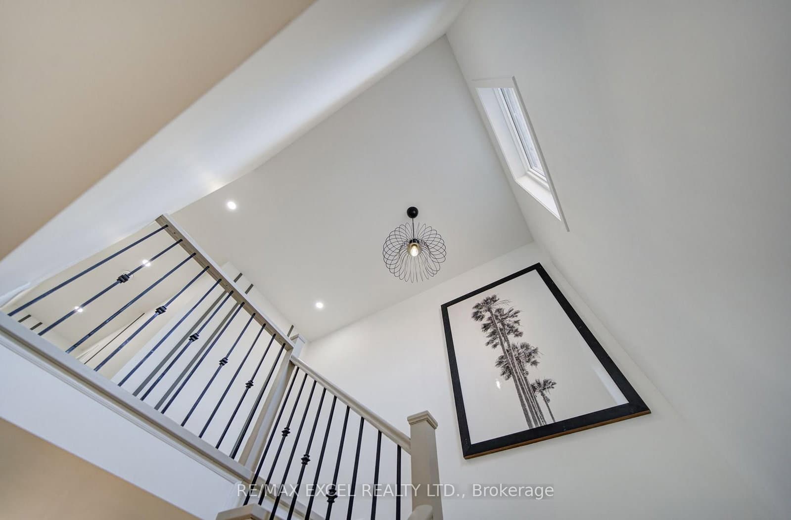 454 Bur Oak Avenue thumbnail 24