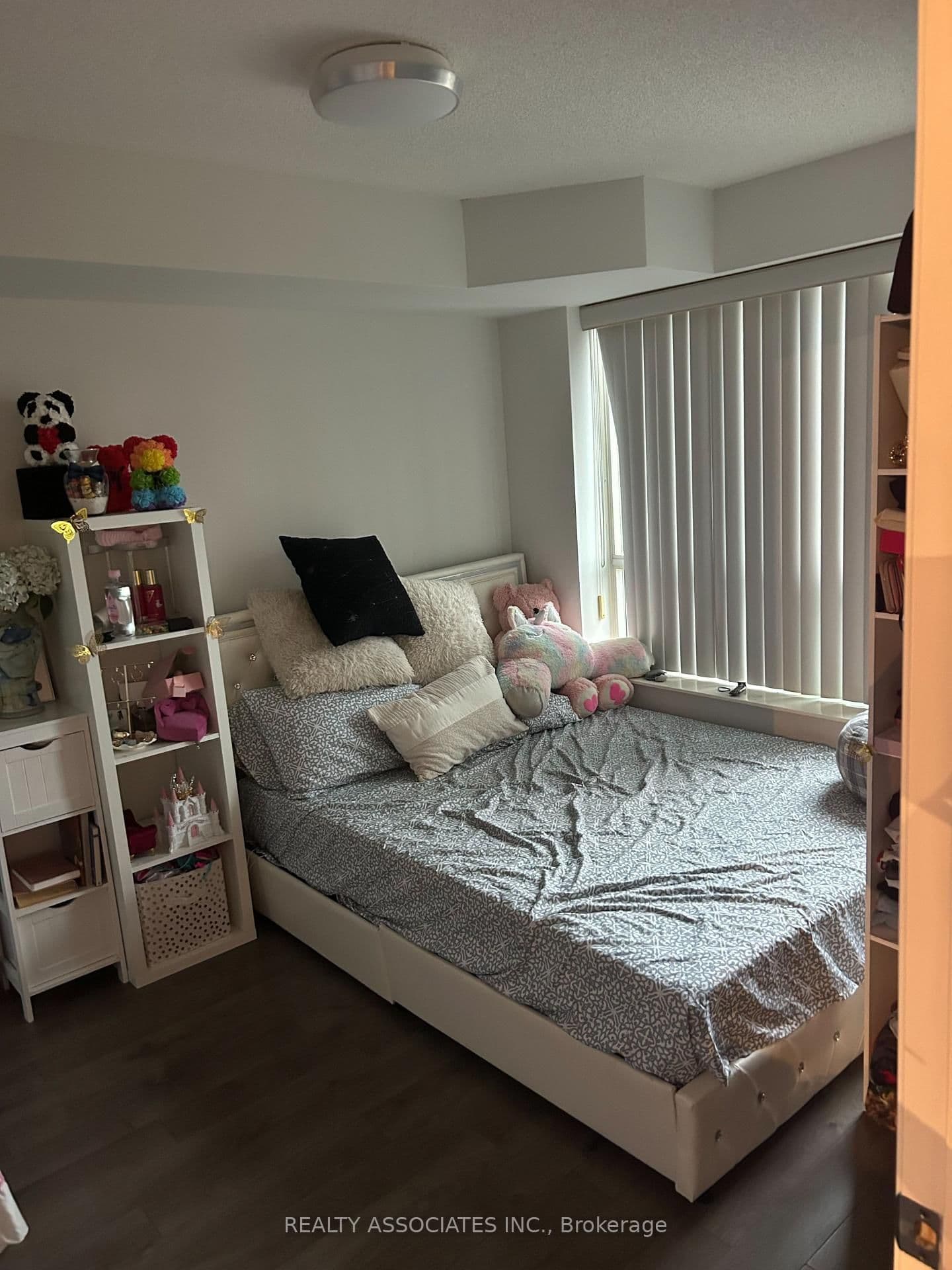 62 Suncrest Boulevard, Unit 902 thumbnail 10
