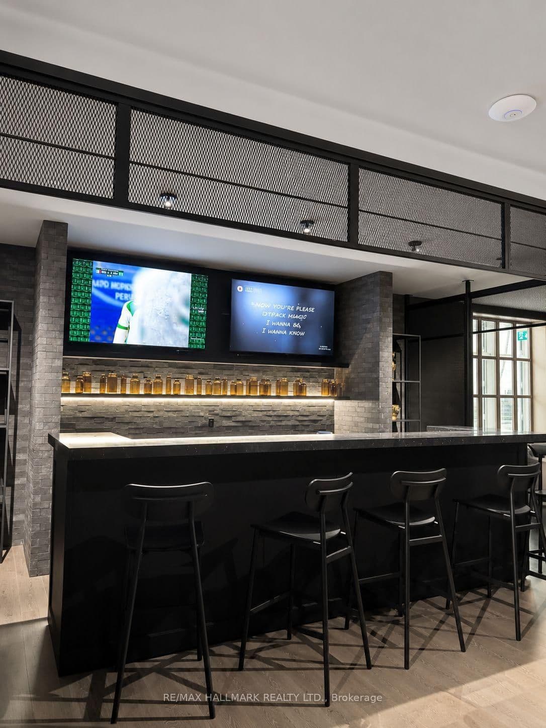 8 Interchange Way, Unit 3501 thumbnail 26