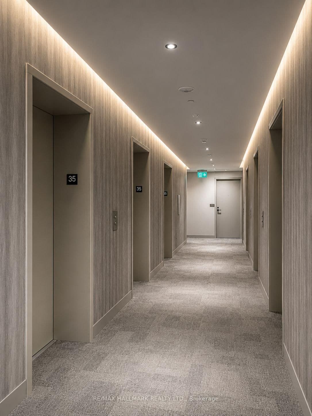8 Interchange Way, Unit 3501 thumbnail 5