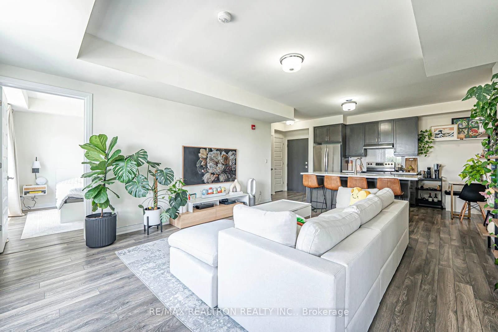 58 Adam Sellers Street, Unit 407 thumbnail 11