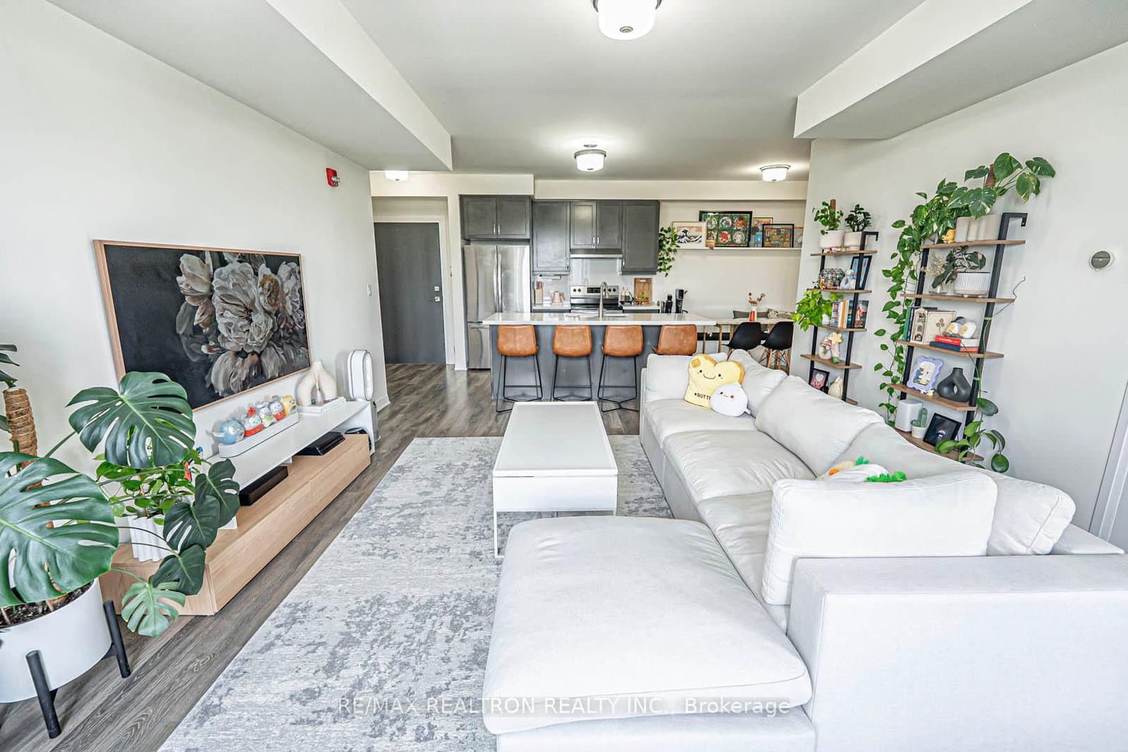 58 Adam Sellers Street, Unit 407 thumbnail 12