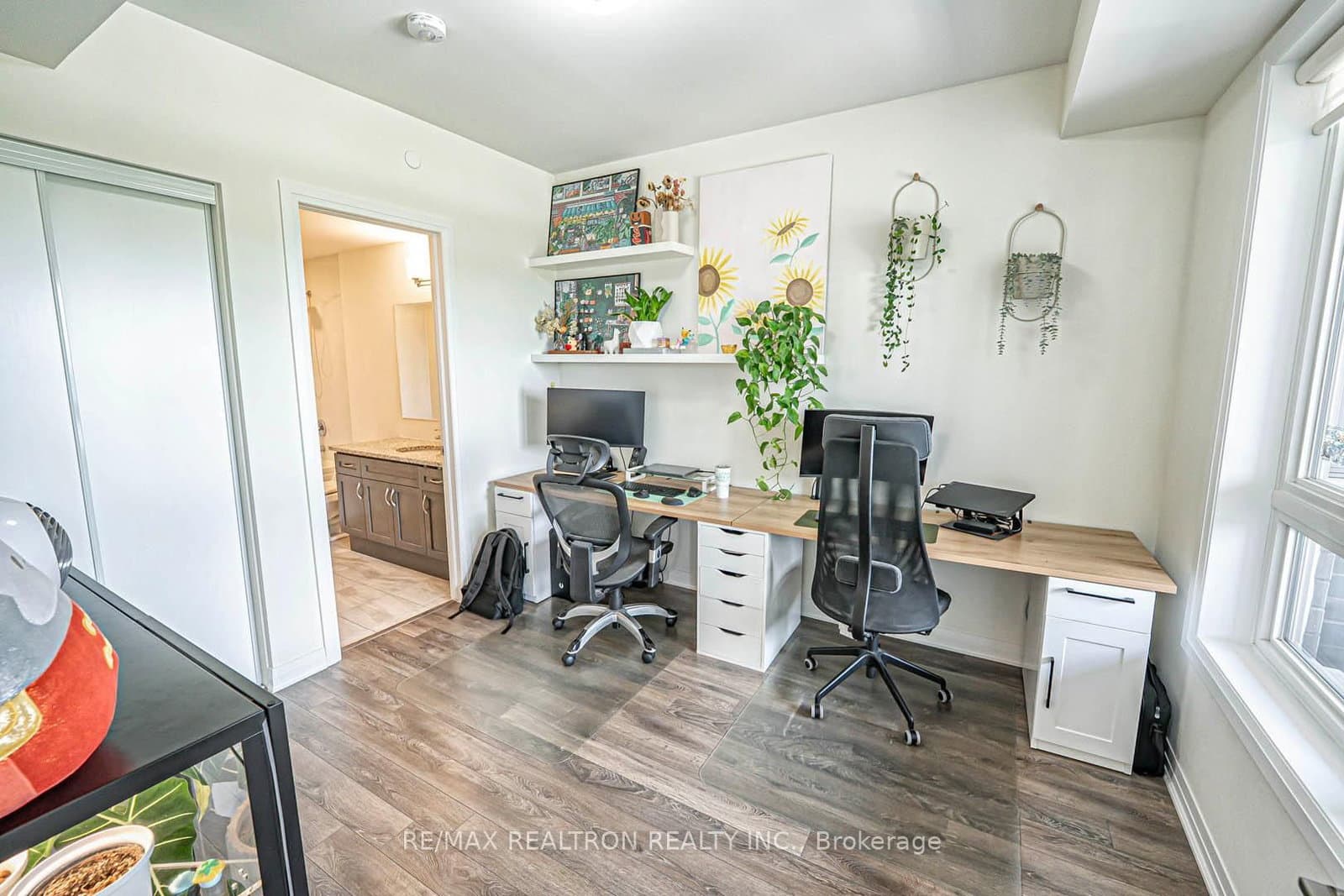 58 Adam Sellers Street, Unit 407 thumbnail 26
