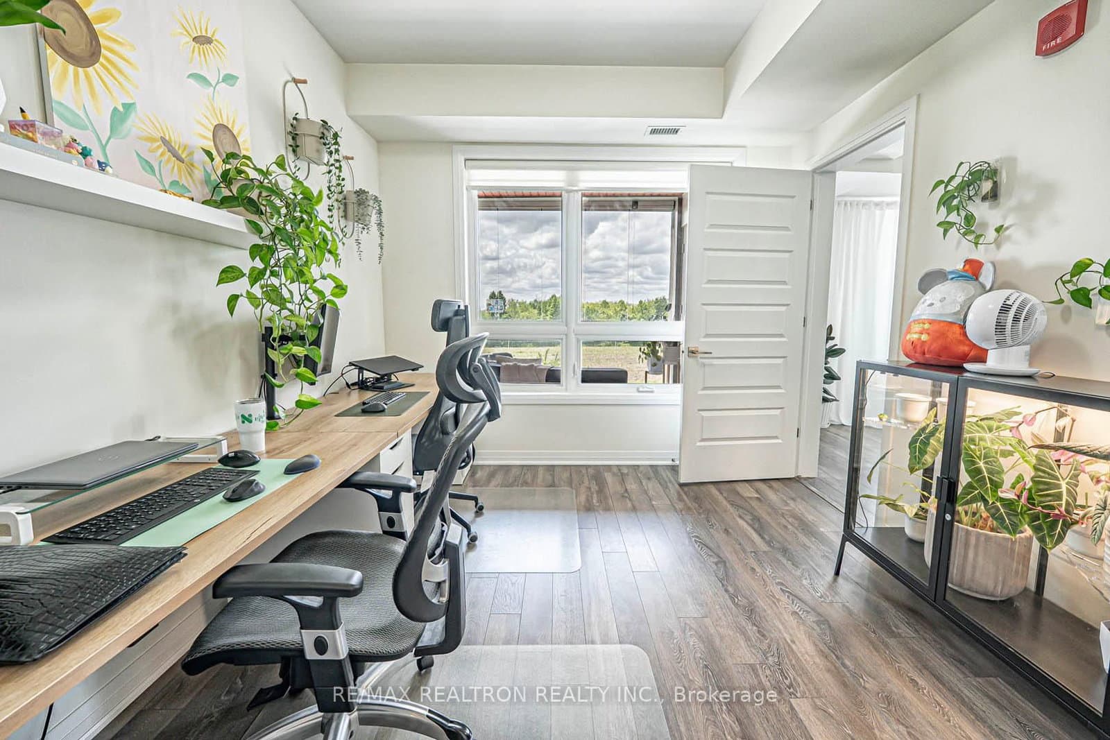 58 Adam Sellers Street, Unit 407 thumbnail 27