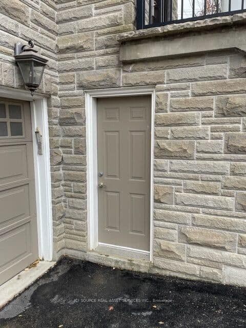 71 Vaughan Boulevard, Unit Basement thumbnail 7