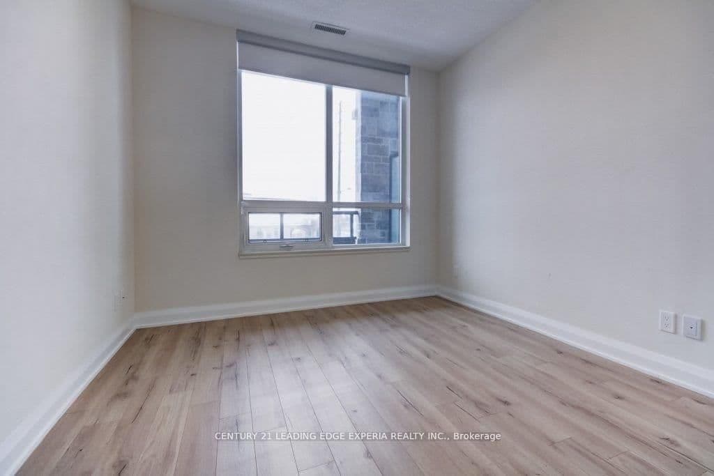 25 Water Walk Drive, Unit 220 thumbnail 7