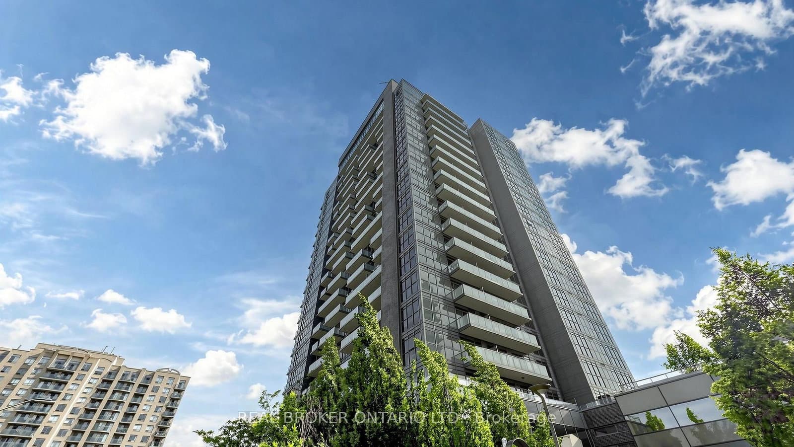 #801 - 55 Oneida Crescent