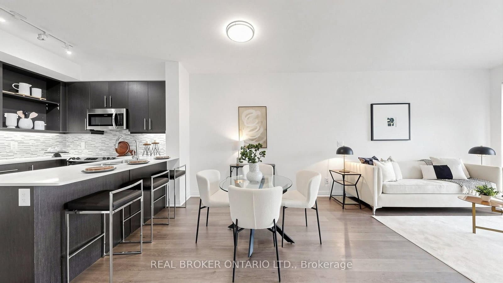 55 Oneida Crescent, Unit 801 thumbnail 16