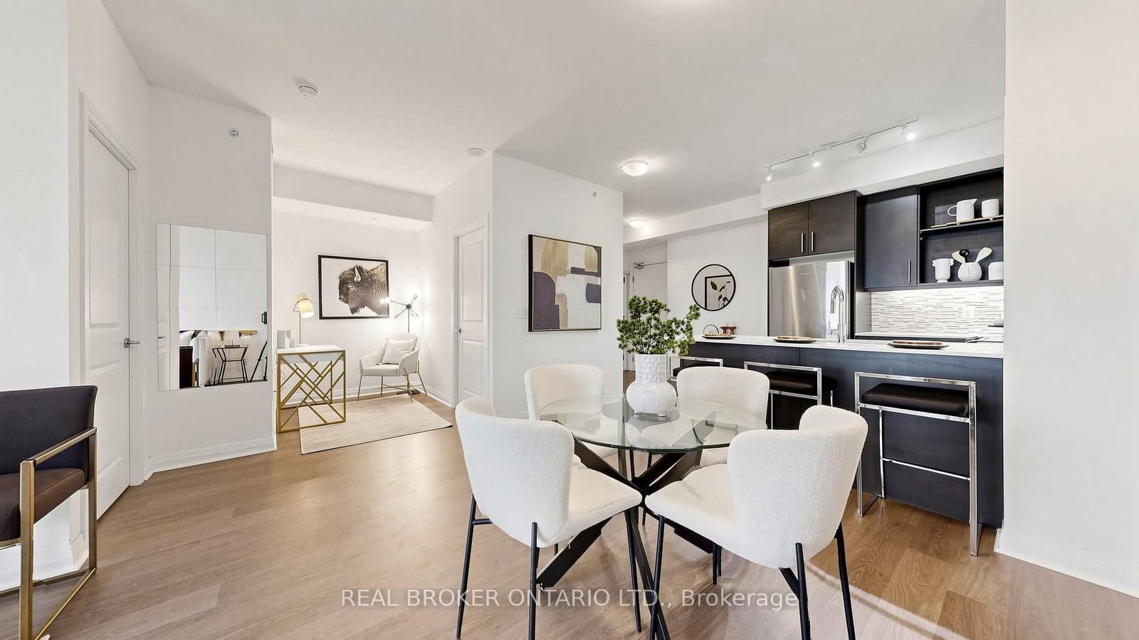 55 Oneida Crescent, Unit 801 thumbnail 19