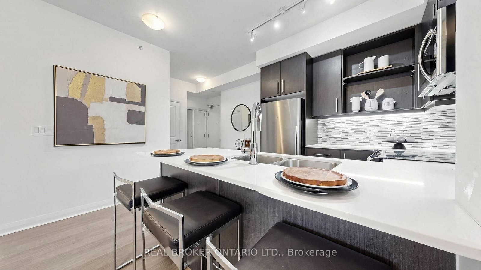 55 Oneida Crescent, Unit 801 thumbnail 22